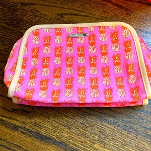 Matching travel set! (Get 2 for the price of one!!)